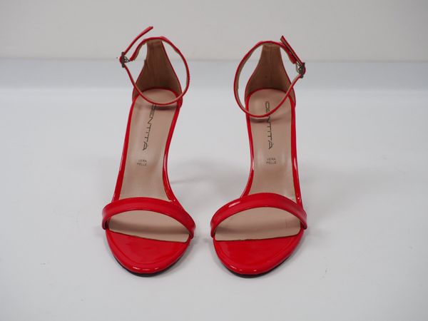 IDENTITÀ Daisy Pump Rot Gr. 39 (17980)