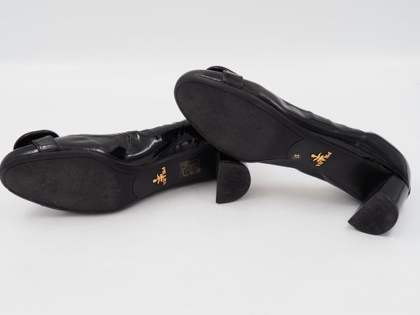 PRADA Lackleder Pumps Gr. 37 (9178)