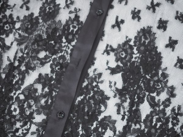 VALENTINO Spitzenbluse Gr. S (5104)