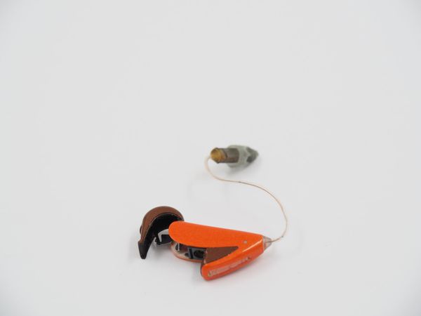 PHONAK Audéo Yes IV – Rechts, rot (100228p10)