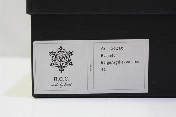 N.D.C Handmade Halbschuhe Gr. 42 (14743)