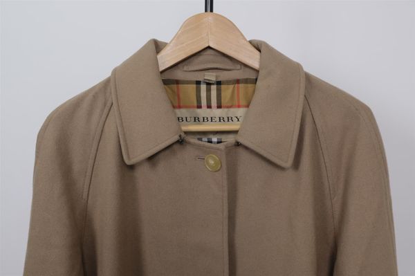 BURBERRY Kaschmir Mantel (3672)