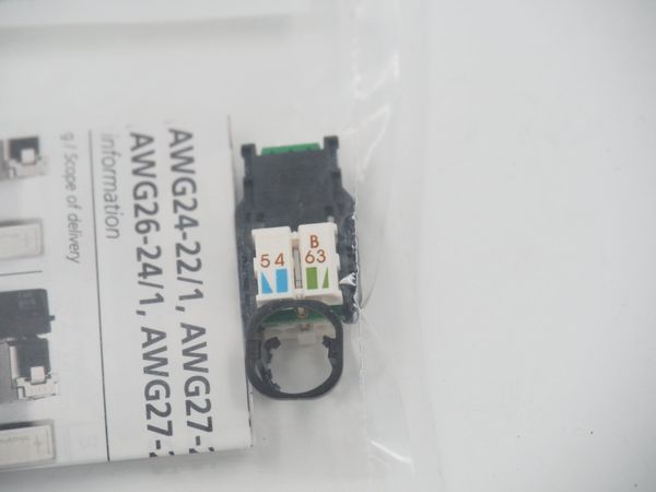 20x TELEGÄRTNER MFP8-4×90 Stecker (17771)