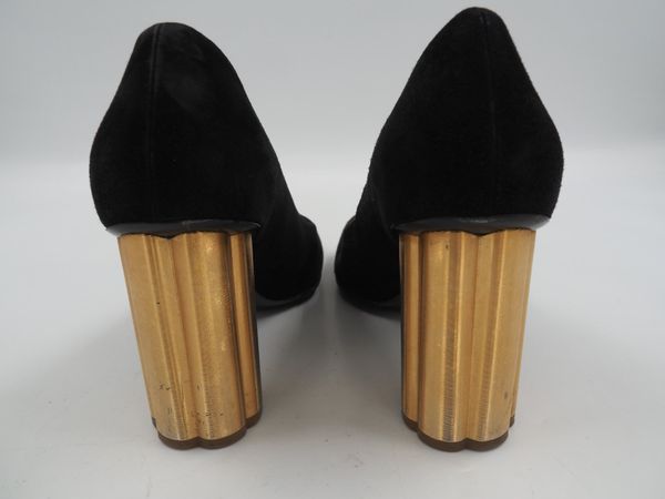 SALVATORE FERRAGAMO Pumps Gr. 37 (100184)