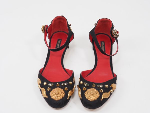 DOLCE GABBANA Sandalen Gr. 39,5 (9206)
