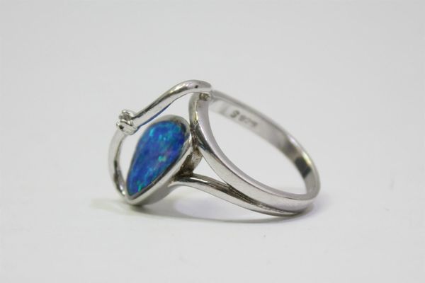 925er Silber Fingerring mit synth. Opal (2666)
