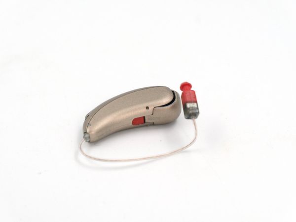 Phonak Audéo P70 13T Hörgerät rot/rechts (TEC-198-6)