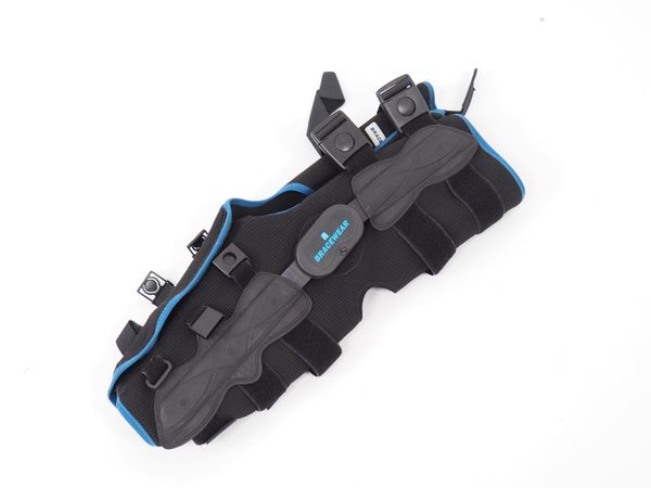 BRACEWEAR Universal-Knieschiene (100130)