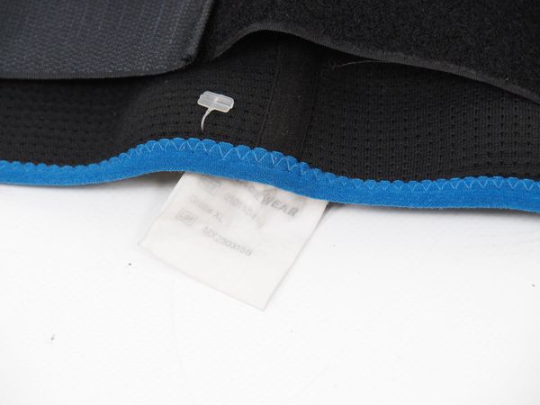 BRACEWEAR Universal-Knieschiene (100130)