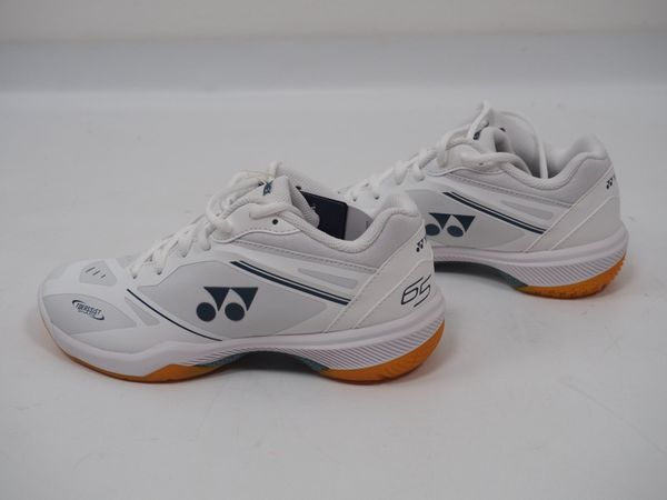 YONEX Indoorsport-/Badmintonschuhe Damen Gr. 38 (19579)