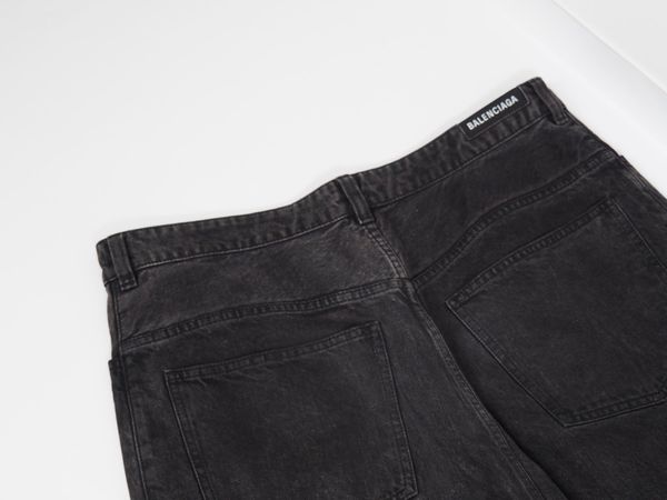 BALENCIAGA Baggy Jeans Gr. XXL-33 (5126)