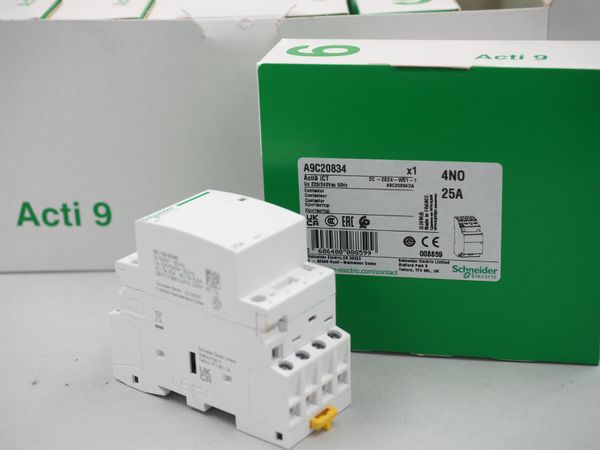 6x SCHNEIDER ELECTRIC Installationsschütz 25A (19541)