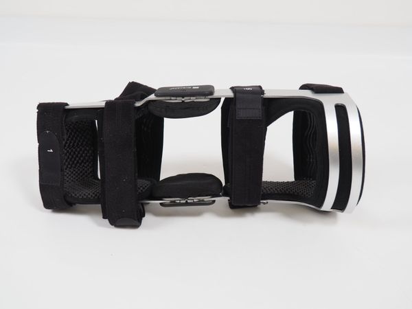 BRACE ID 4 Punkt Knie-Orthese (100301)