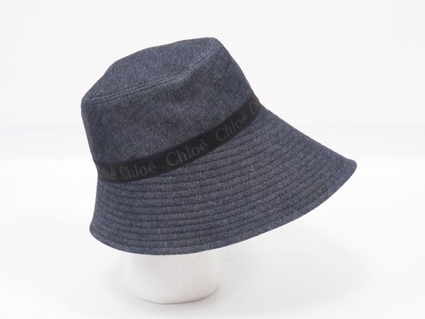 CHLOÉ Fischerhut aus Denim Gr. M (100398)