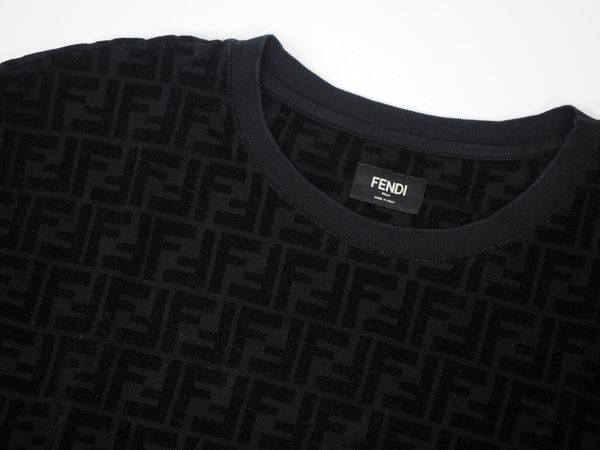 FENDI T-Shirt aus Baumwollpikee Gr. L (9214)