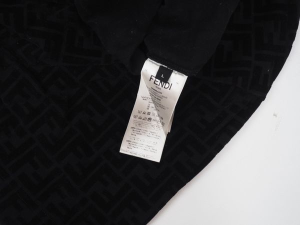 FENDI T-Shirt aus Baumwollpikee Gr. L (9214)