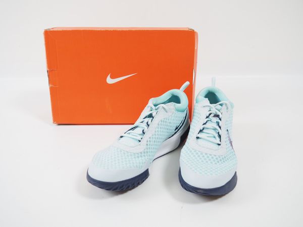 NIKE Zoom Court Pro HC Tennisschuh Gr. 45.5 (19694)