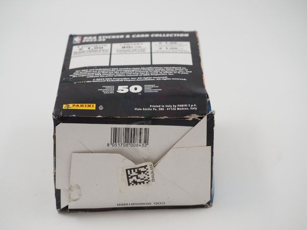NBA 2023-24 Sticker & Card Collection Box (900032)