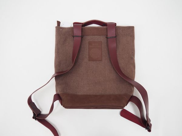 MIRANDA KALOUDIS Tesris Rucksack aus Leder (100303)