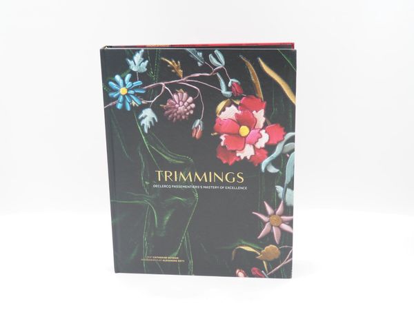Trimmings: Passementerie, the fine art of detail (18786)
