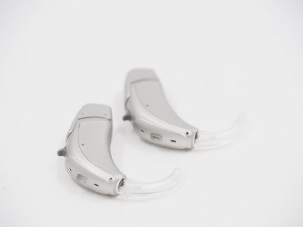 2 Stück PHONAK SkyV60P 18(02) HdO (100084)