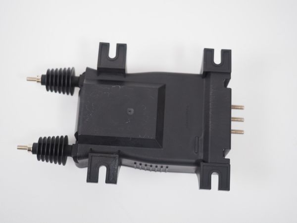 LEM DV 2800/SP4 Spannungsmesswandler (19276)