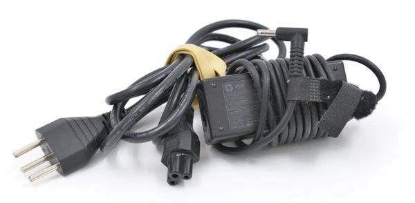 1x HP 45w Laptop Ladekabel (3683)